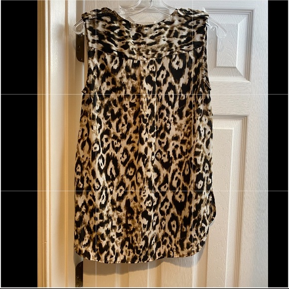 Sleeveless top from Maurice’s - Picture 3 of 3